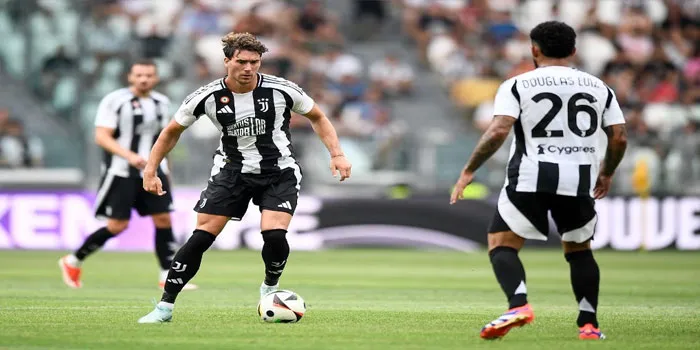 Hasil Pertandingan Serie A Juventus VS Como